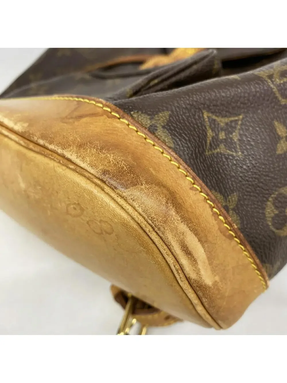 Louis Vuitton Vintage Montsouris #329749L69B